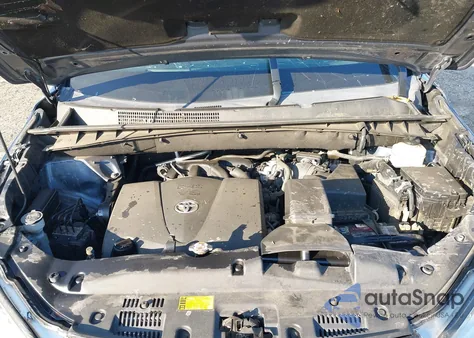 2018 Toyota Highlander Le from USA, damaged, VIN 5TDBZRFH0JS862844